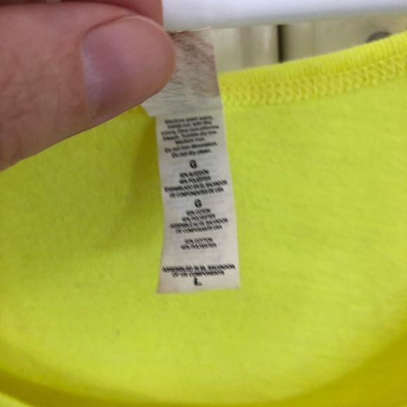 Canvas Pikachu Men’s tank top - Picture 7 of 7